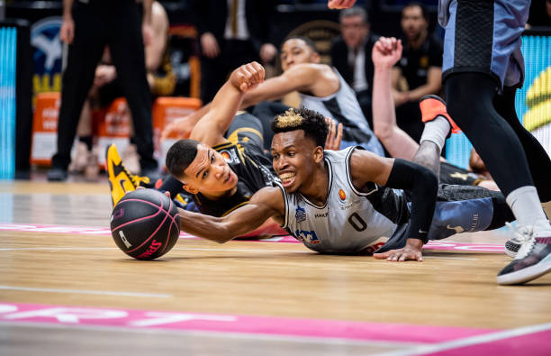 一直期待与 一直期待与