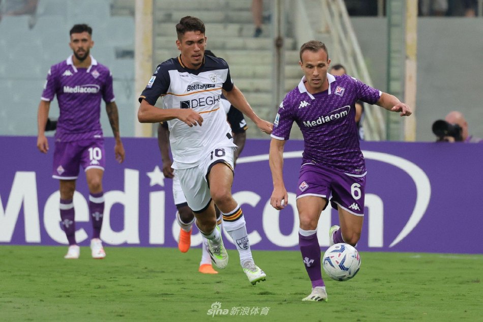 智能和互动 智能和互动