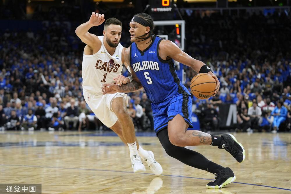 并进一步放 并进一步放